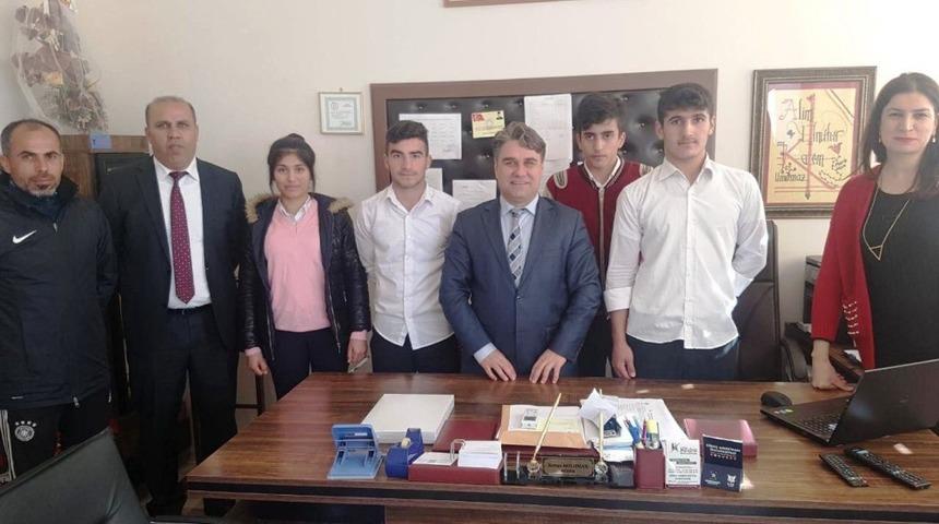 Bismilli bilek g&uuml;reş&ccedil;ileri T&uuml;rkiye şampiyonasında Diyarbakır&rsquo;ı temsil edecek