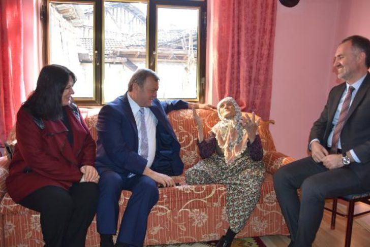 113 yaşındaki Şükriye nine 3 padişah, 12 cumhurbaşkanı, 27 başbakan gördü G1