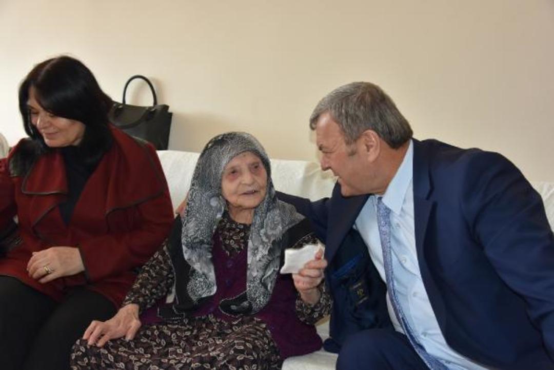 113 yaşındaki Ş&uuml;kriye nine 3 padişah, 12 cumhurbaşkanı, 27 başbakan g&ouml;rd&uuml;