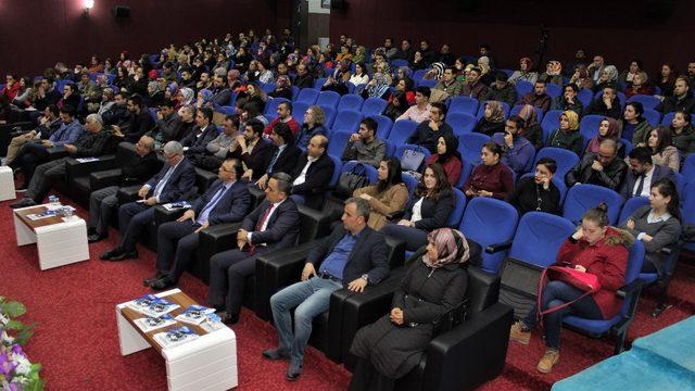 Öğretmenlere, “Dikkat eksikliği ve Hiperaktivite bozukluğu” semineri