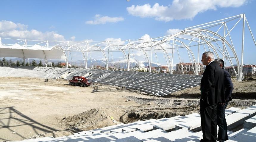 Mustafa Kemal Atat&uuml;rk G&uuml;reş Alanı ve Spor Kompleksi&rsquo;nde son aşamaya yaklaşıldı