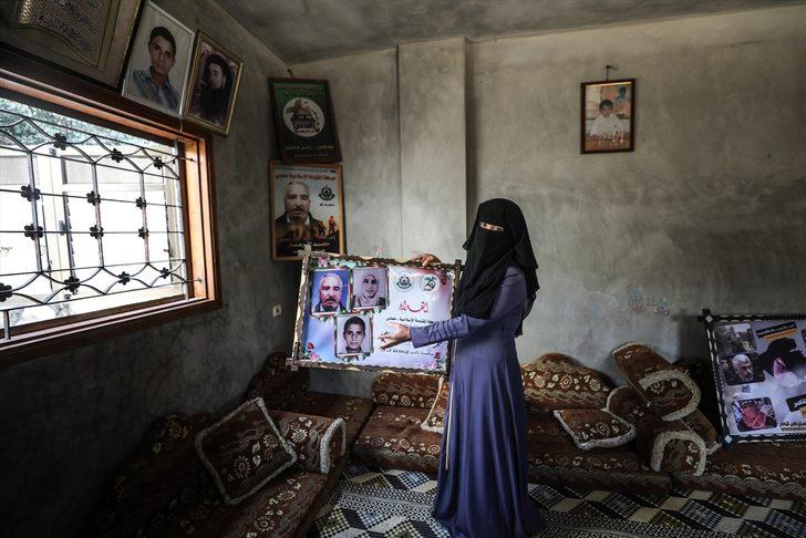 4 defa vurulmasına rağmen gösterilerden vazgeçmiyor G3