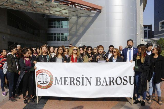 Mersin Barosu’ndan kadın cinayetlerine tepki