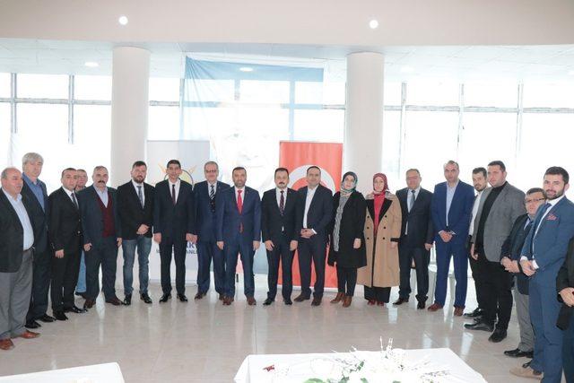 Kavak&rsquo;ta adaylara kahvaltılı tanıtım 2