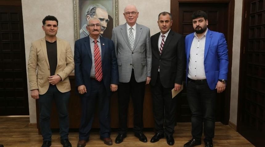 Bayburtlular Başkan Kurt ile buluştu