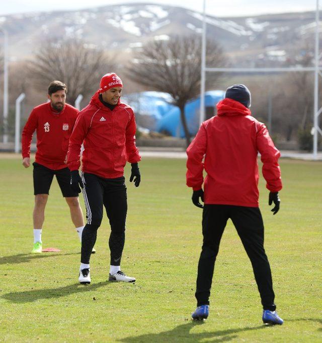 DG Sivasspor’da, Antalyaspor maçı hazırlıkları sürüyor