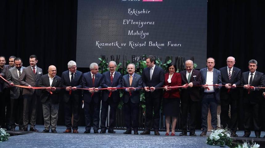 Eskişehir’de 'Evleniyoruz' fuarı açıldı