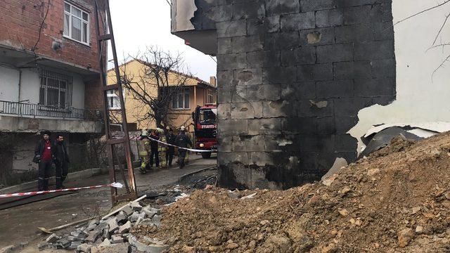 Arnavutköy'de kazı yapılırken doğalgaz borusu patladı; alevler yükseldi