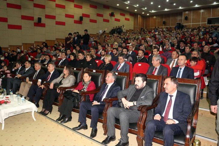 Erol Parlak konseri büyüledi G2