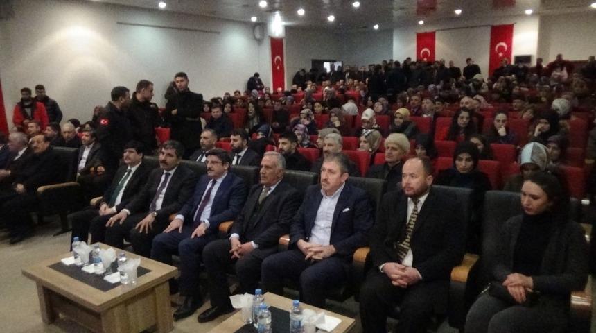 Muş’ta “Şehir ve Beden Siyaseti” semineri