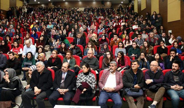 ERÜ’de ’Düşüncenin İzinde XXXVI: S. Freud’ Konulu Konferans Düzenlendi