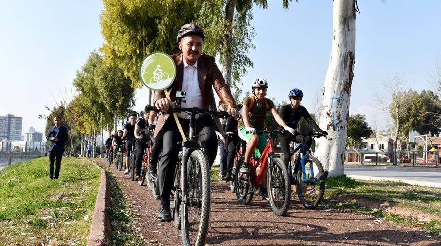 Tuna: "G&uuml;venli bisiklet ve yaya yolları yapacağız"