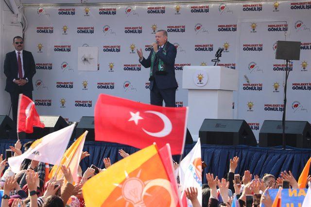 Erdoğan: Benim milletim, PKK'nın desteklediği adaya oyunu verir mi ?