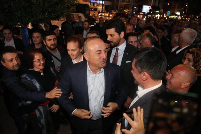 Dışişleri Bakanı Çavuşoğlu: Aydın ve Muğla'da her yer çöp