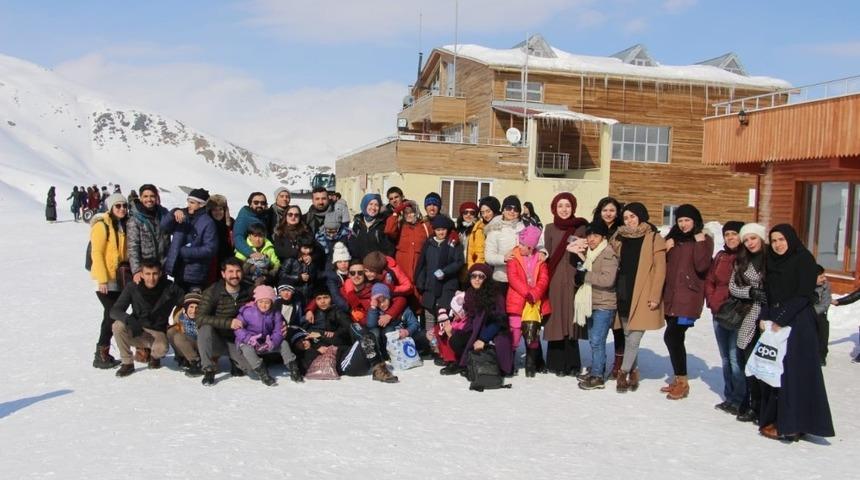 Hakkari&rsquo;de &ldquo;Mutlu &Ccedil;arşamba&rdquo; projesi
