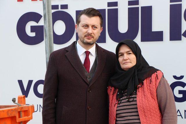 Kılıçdaroğlu’nun fotoğrafını gösterdiği kadından sitem, “Yazıklar olsun”