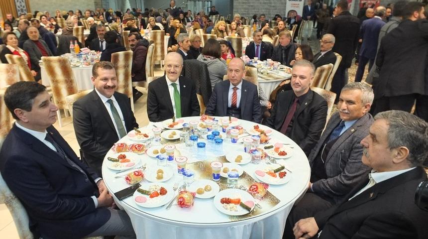 Cumhur&rsquo;un ateşi Bandırma&rsquo;da yandı