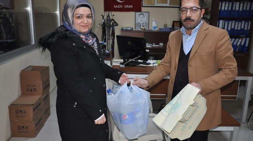 Siirt&rsquo;te pet şişe getirene bez &ccedil;anta hediye