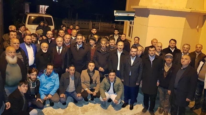 AK Parti Sürmene Belediye Başkan adayı Rahmi Üstün, seçim çalışmalarını sürdürüyor