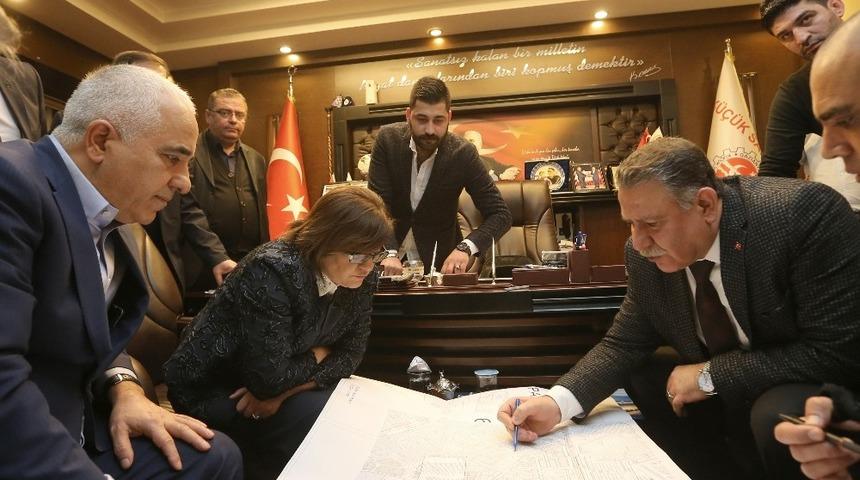 Şahin: &ldquo;K&Uuml;SGET&rsquo;in altyapı sorununu g&ouml;rmezden gelemezdik&rdquo;