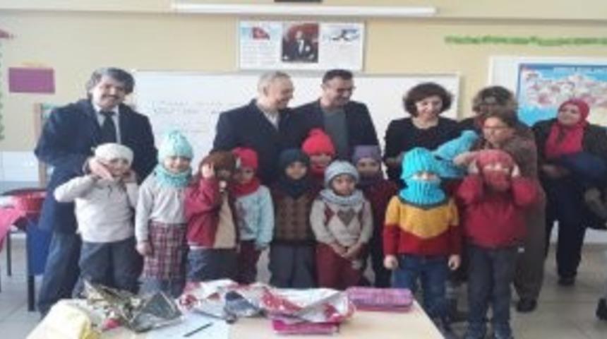 Boz&uuml;y&uuml;k HEM &ouml;r&uuml;yor k&uuml;&ccedil;&uuml;k kalpler ısınıyor