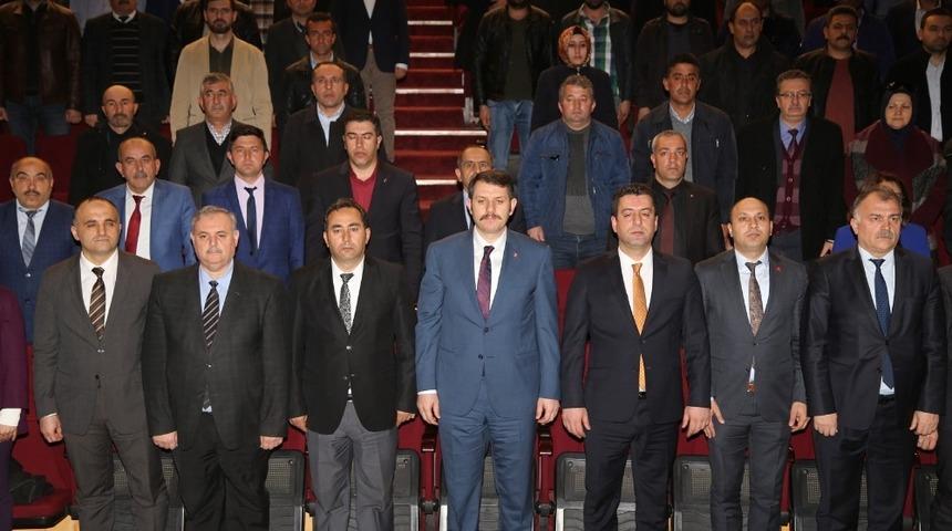 Vali Ayhan, okul aile birliği başkanlarıyla bir araya geldi