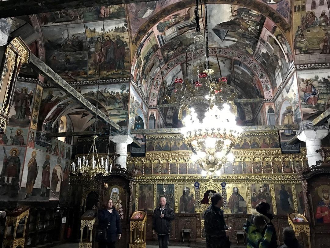 Bin yıllık manastır zamana meydan okuyor