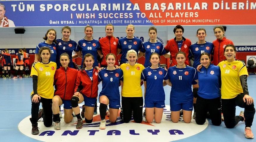 Muratpaşa&rsquo;nın &ccedil;eyrek final rakibi belli oldu
