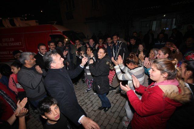 Ümmet Akın’dan Ilıcabaşı’na davulu zurnalı ziyaret