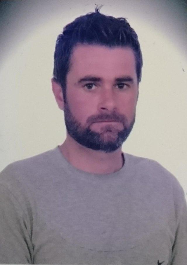 İnşaattan d&uuml;şerek &ouml;len boyacı toprağa verildi 1