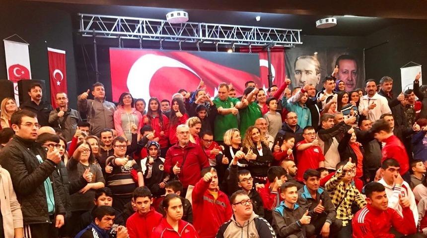 &Ouml;zel bireyler ilk kez spor turnuvasında