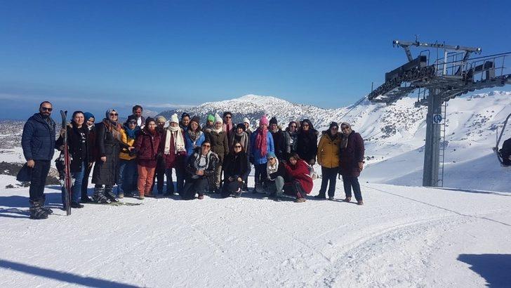 Özel bireyler ilk defa kar gördü G1