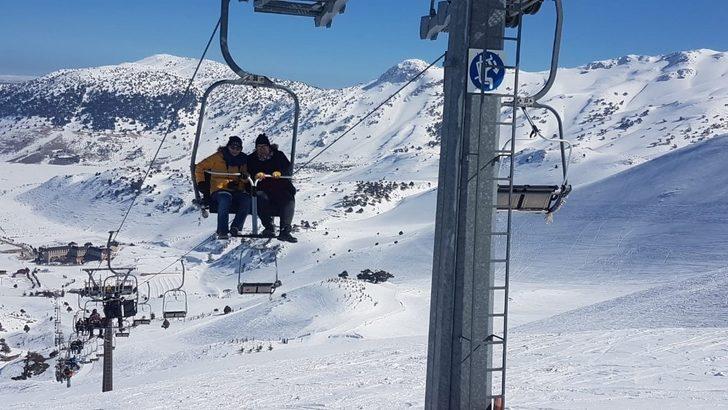 Özel bireyler ilk defa kar gördü G2