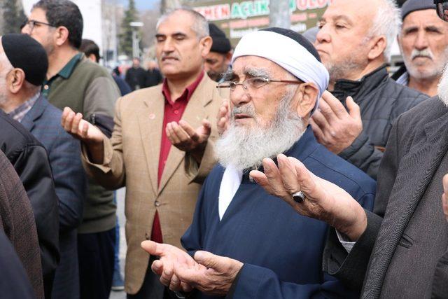 Mısır’da 9 kişinin idam edilmesi protesto edildi