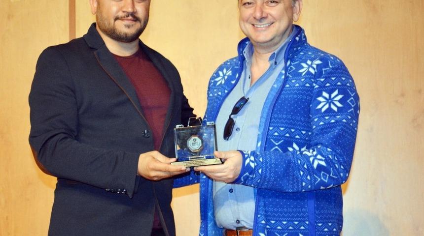 Suretialem 2018 yılının en iyileri &ouml;d&uuml;l t&ouml;reni yapıldı