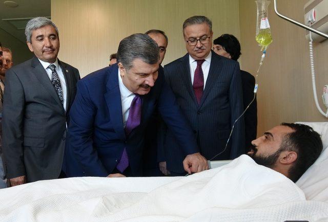 Bakan Koca dan  H3N2 vir&uuml;s&uuml;  a&ccedil;ıklaması: Bizim i&ccedil;in risk oluşturmuyor (2) 1