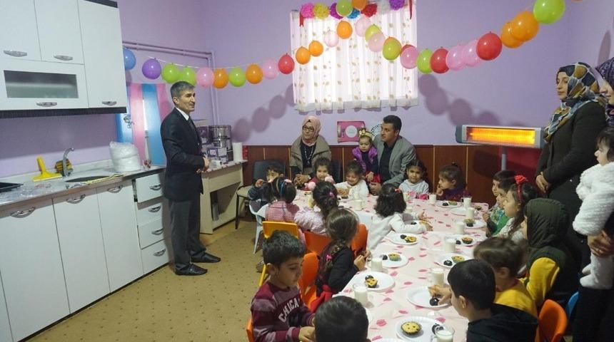 G&uuml;rc&uuml;ş Kaymakamı Şekerci&rsquo;den Kur&rsquo;an kursuna ziyaret