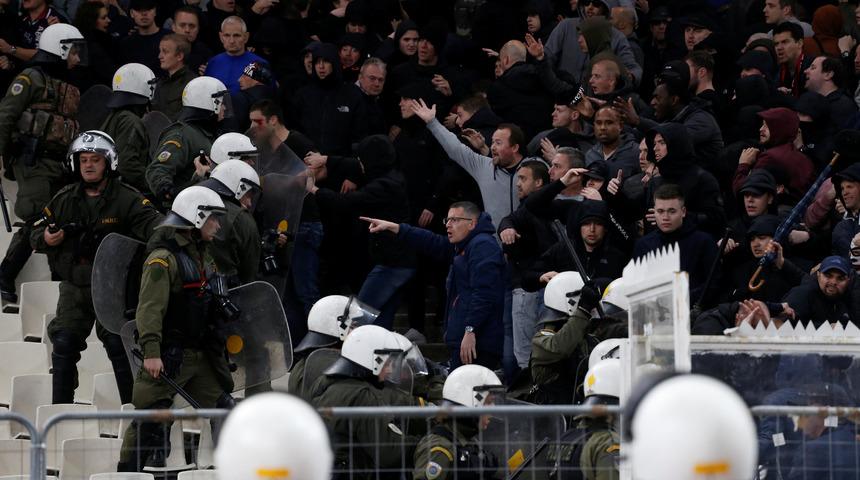UEFA, AEK'yı 2 yıl Avrupa kupalarından men etti!