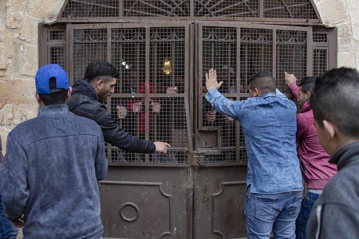 Bu kapı 16 yıl sonra açıldı! Yüzlerce kişi akın etti G1