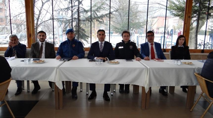 G&ouml;lpazarı&rsquo;nda muhtarlar toplantısı