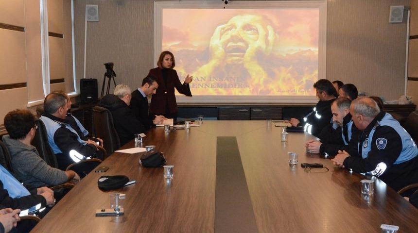 Kartepeli zabıtalara kriz y&ouml;netimi semineri verildi