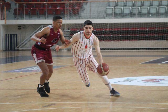 Türkiye Basketbol Ligi: Semt77 Yalova Belediyespor: 76 - Sigortam.net İTÜ: 87