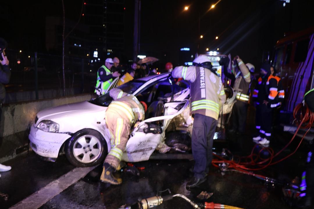 D100&rsquo;de 11 ara&ccedil; birbirine girdi: 1 &ouml;l&uuml;, 4 yaralı