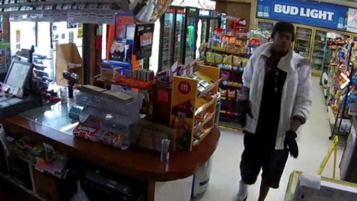 Psikopat soyguncu kadını yaktı!  G2