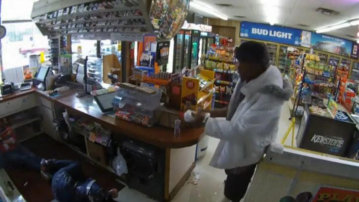 Psikopat soyguncu kadını yaktı!  G3