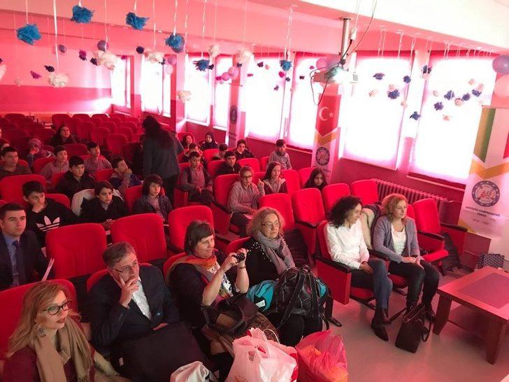 Avrupa’dan gelen proje ekibi Çavdarhisar’a hayran kaldı G3