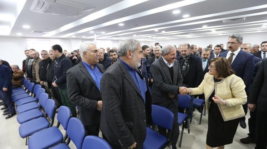 Şahin, Gatem esnafına projelerini anlattı