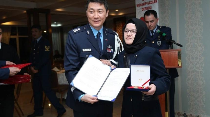 G&uuml;ney Kore, K&uuml;tahyalı Kore gazilerini unutmadı