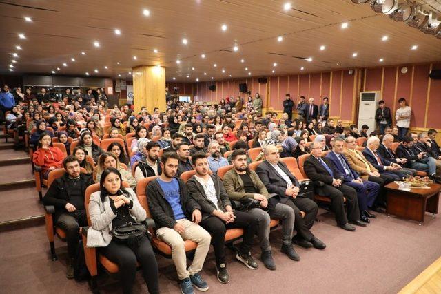 Ebediyete İntikalinin 101. Yılında Sultan II. Abd&uuml;lhamid anlatıldı 1