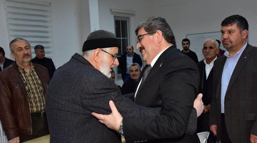 Başkan Can mahalle teşkilatı &uuml;yeleriyle bir araya geldi